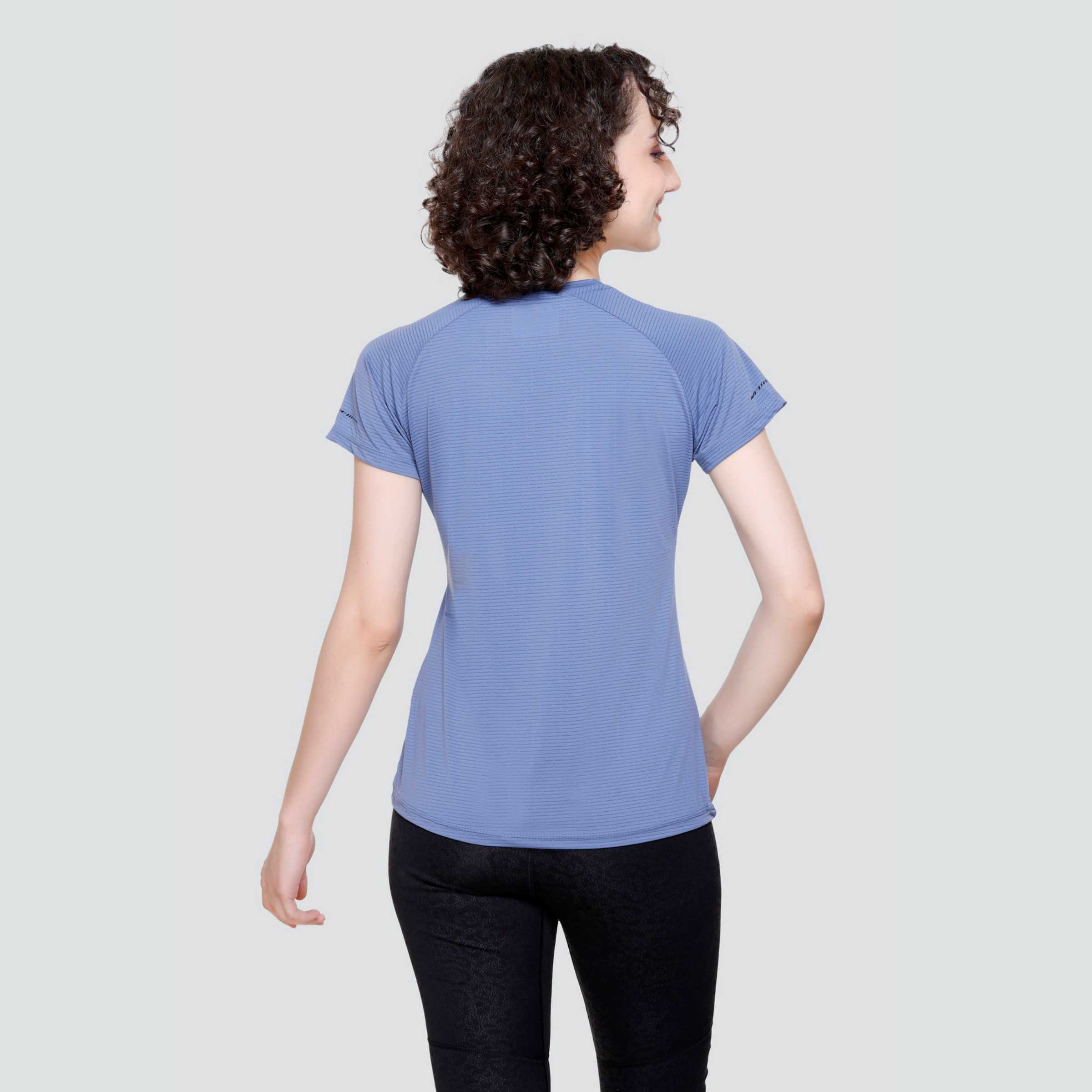 ROUND NECK ACTIVE T-SHIRT AT24 176