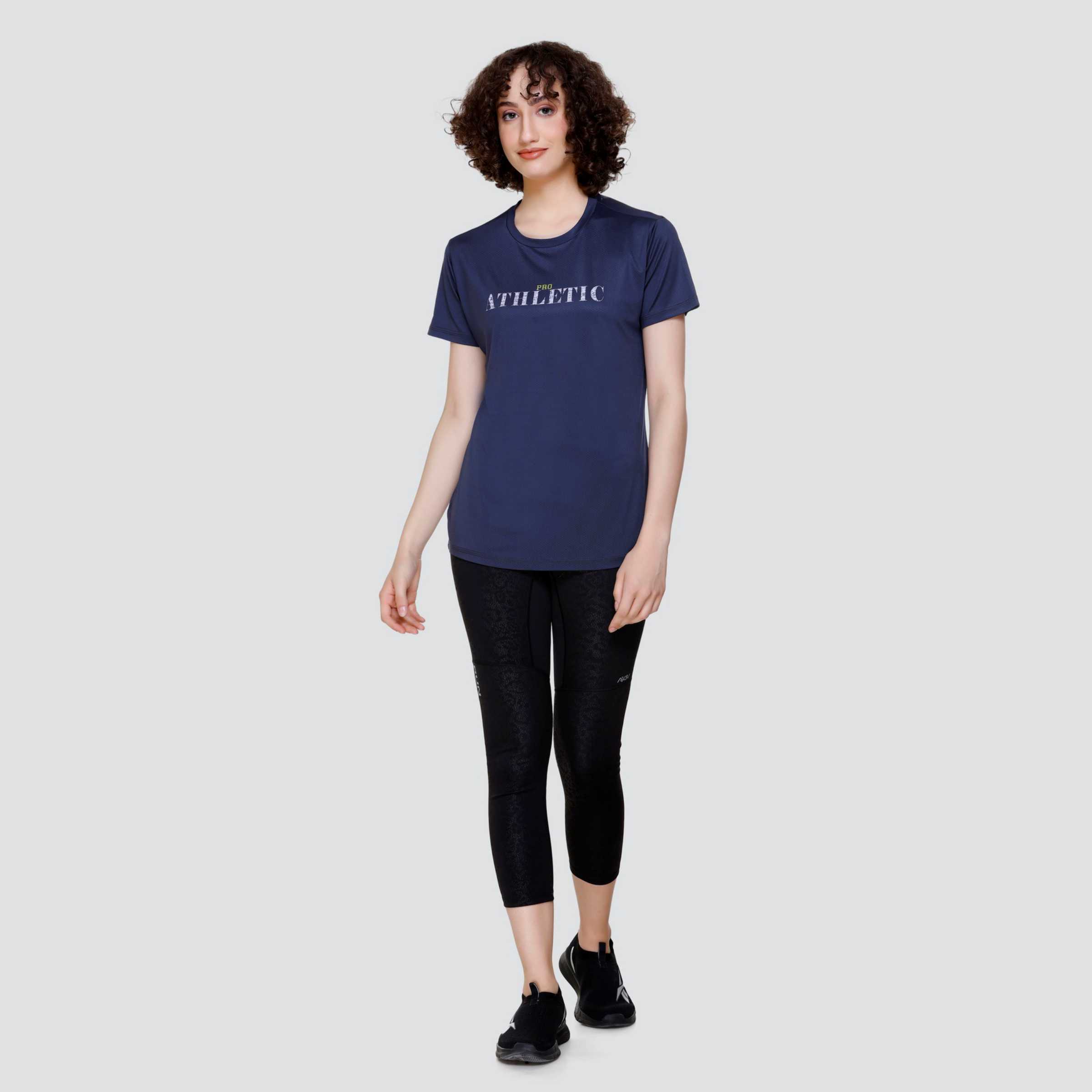 ROUND NECK ACTIVE GRAPHIC T-SHIRT AT24 187