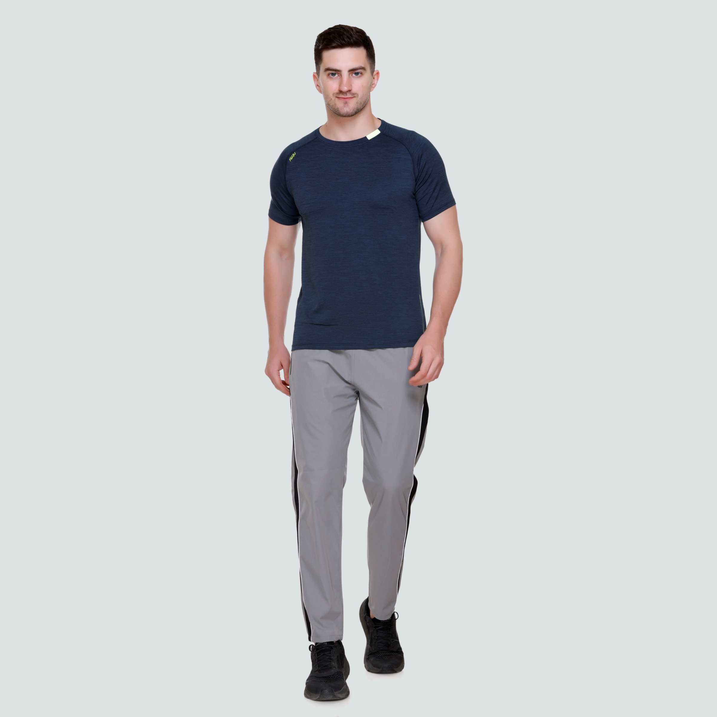 MENS PERFROMANCE T-SHIRT AT24 126