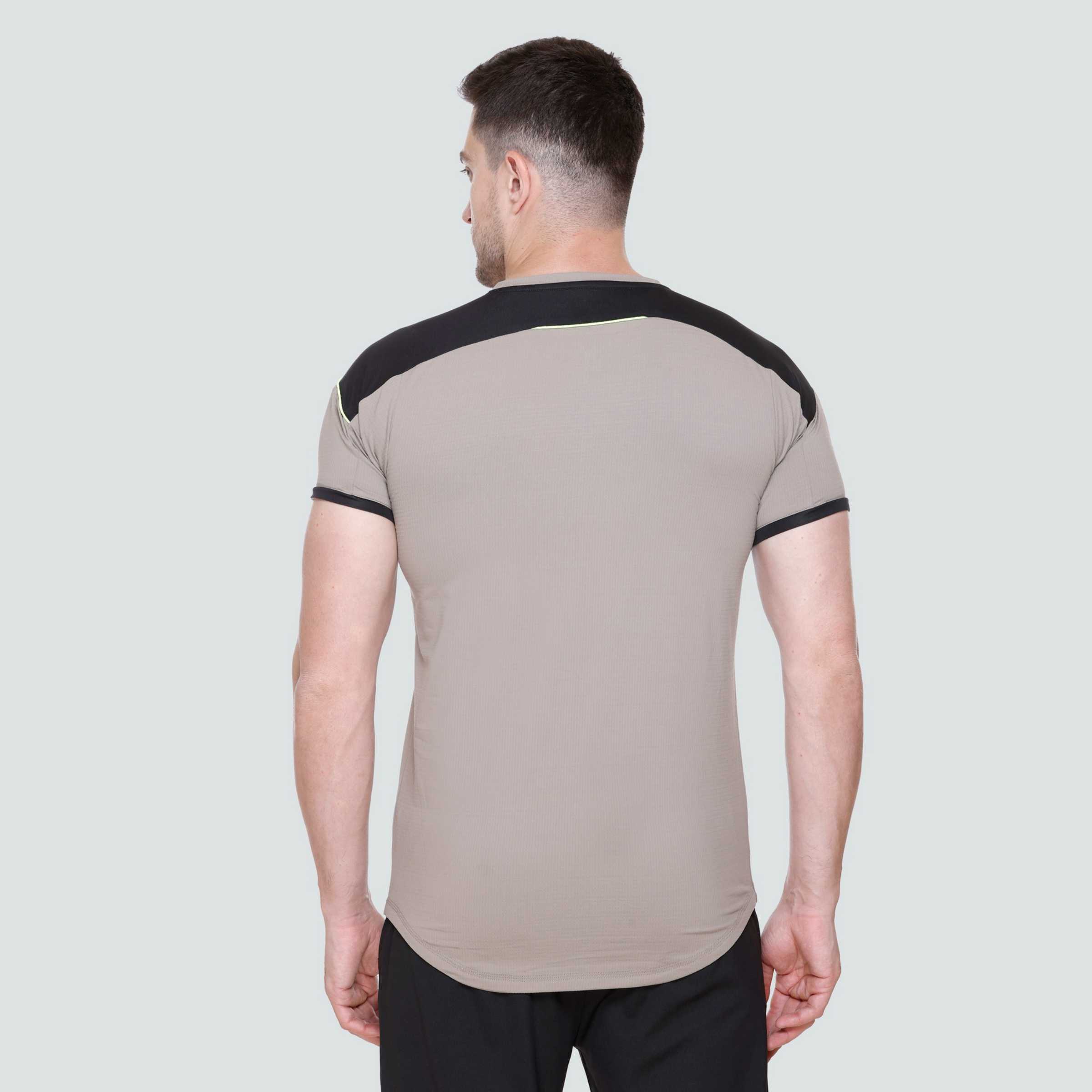 MENS PERFROMANCE ZIPPER T-SHIRT AT24 127