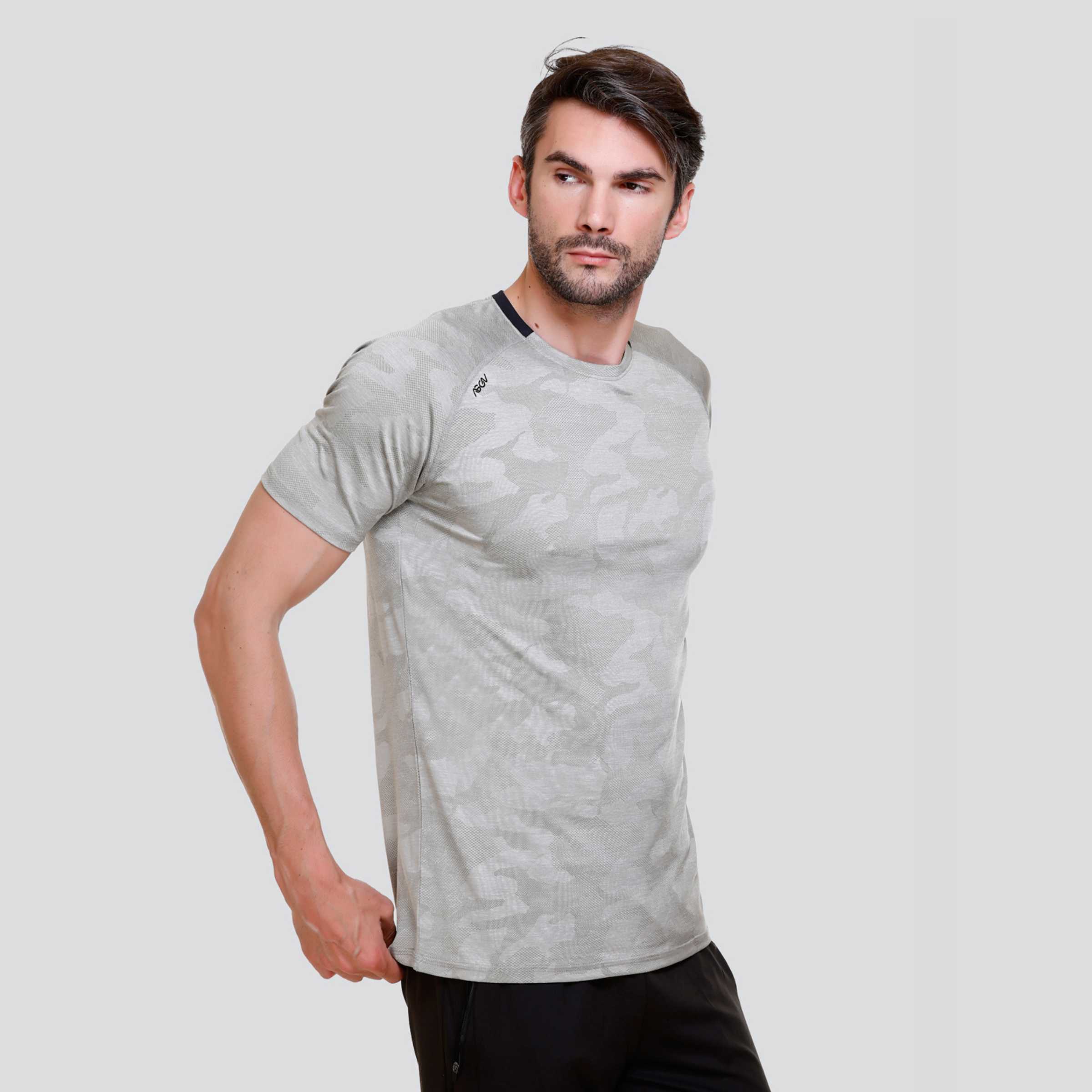 MENS PERFROMANCE T-SHIRT AT24 130