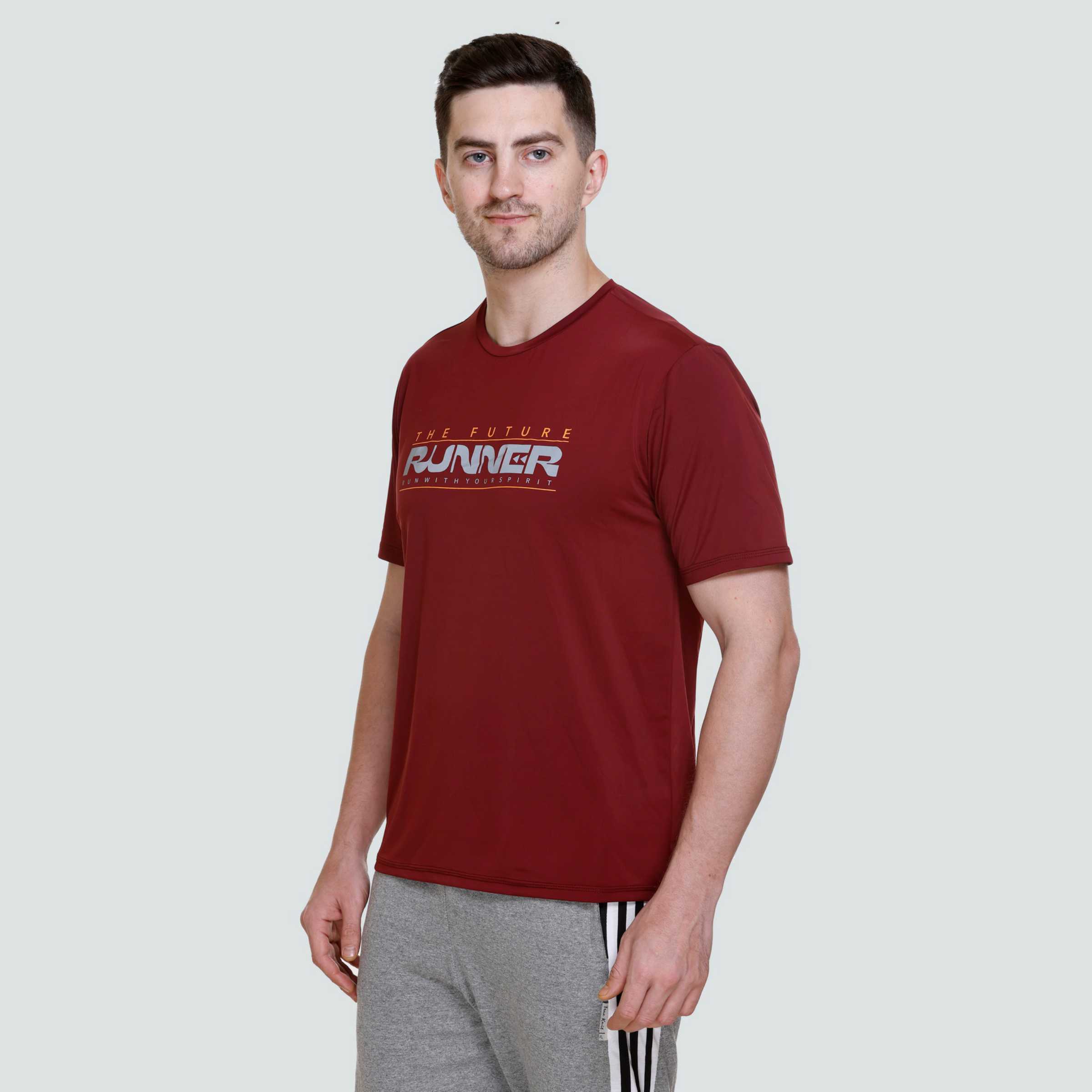 MENS PERFORMANCE GRAPHIC T-SHIRT AT24 140